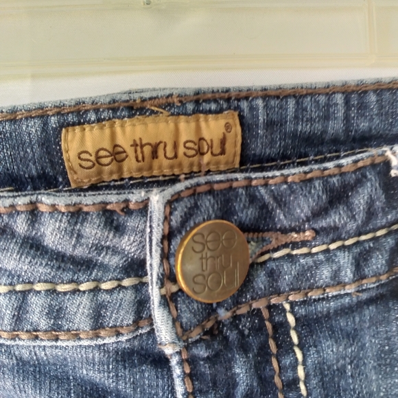 See Thru Soul Jeans Womens Size 31 Embroidered Med Wash Straight Leg - Picture 3 of 7